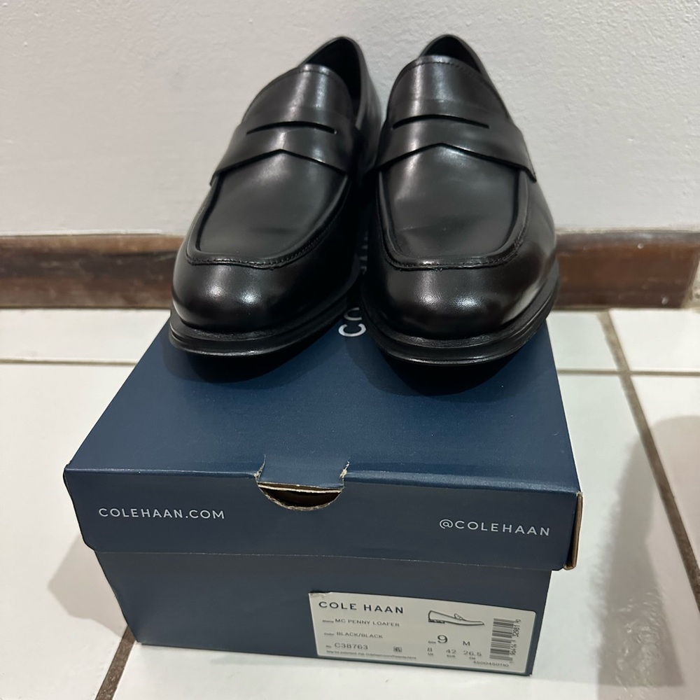 Cole haan penny loafers size 9 (they run about a size larger). Model no.C38763